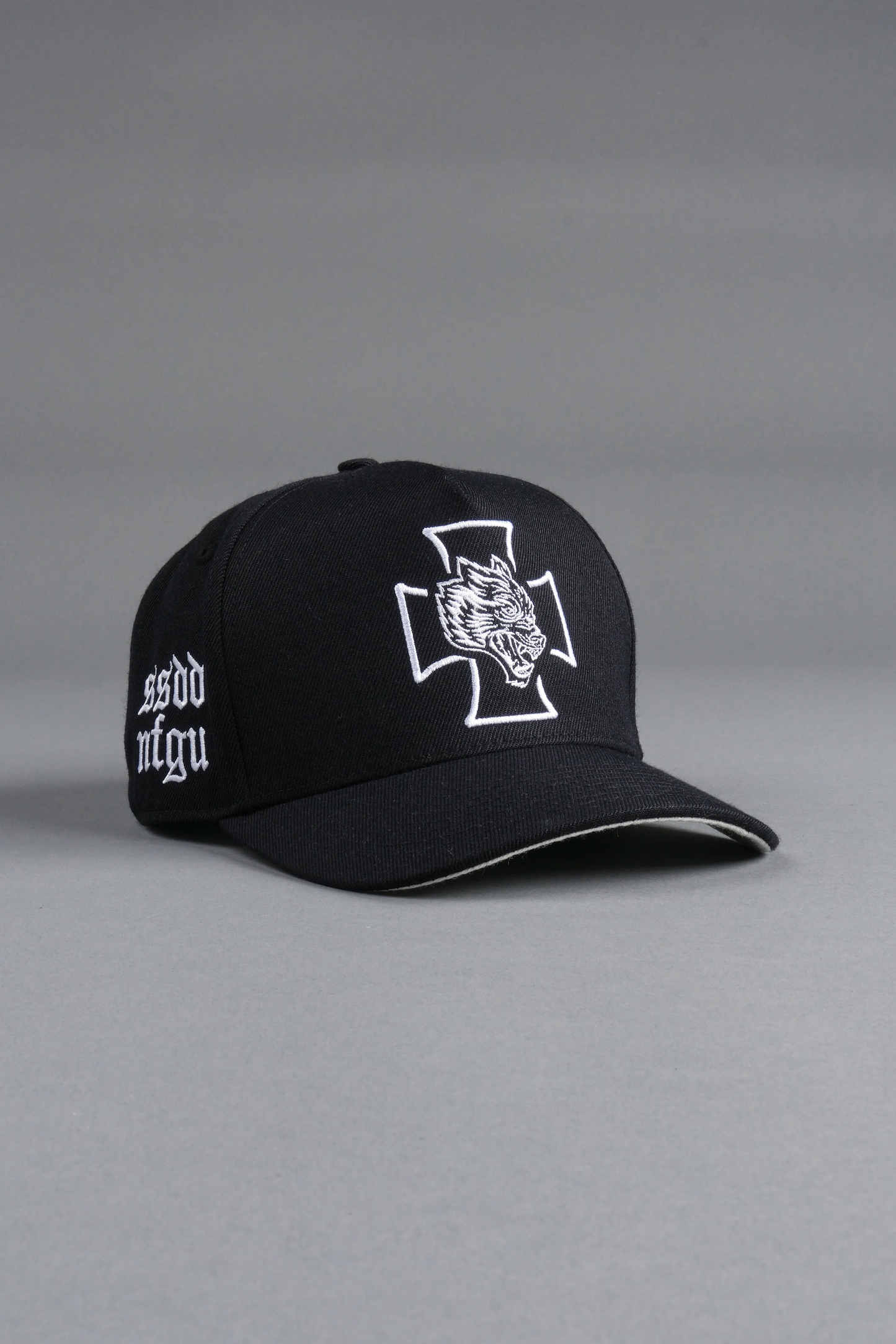 WOLF IRON CROSS A FRAME SNAPBACK IN BLACK
