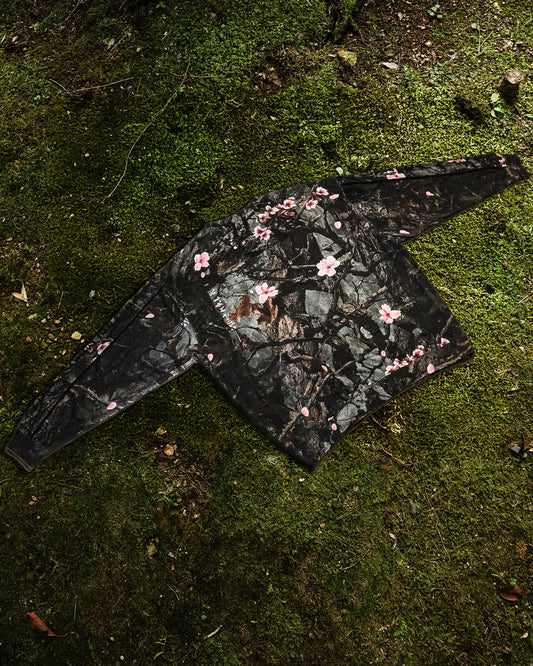 CHERRY BLOSSOM CREWNECK
