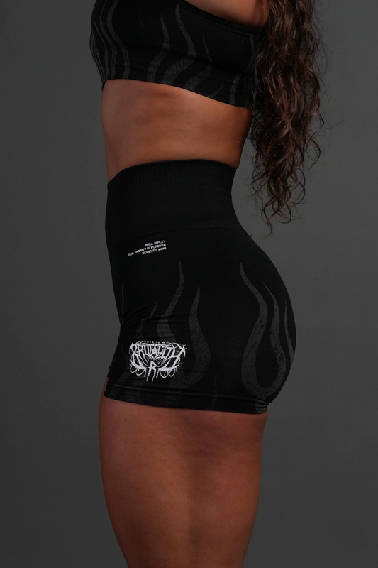 HELLFIRE "STELLA" SOFT SEAMLESS SHORTS IN BLACK