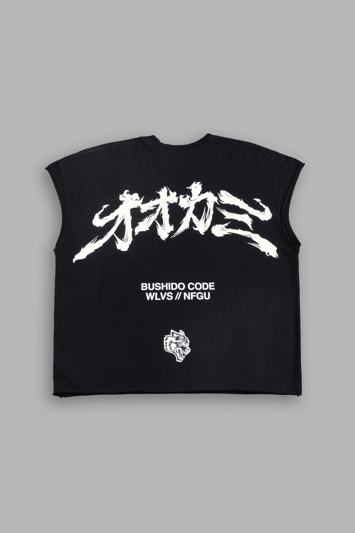 OKAMI BUSHIDO GRUNGE CUT-OFF MID LENGTH RAW HEM TEE IN BLACK SUN FADE