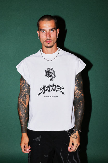 OKAMI BUSHIDO GRUNGE CUT-OFF MID LENGTH RAW HEM TEE IN WHITE