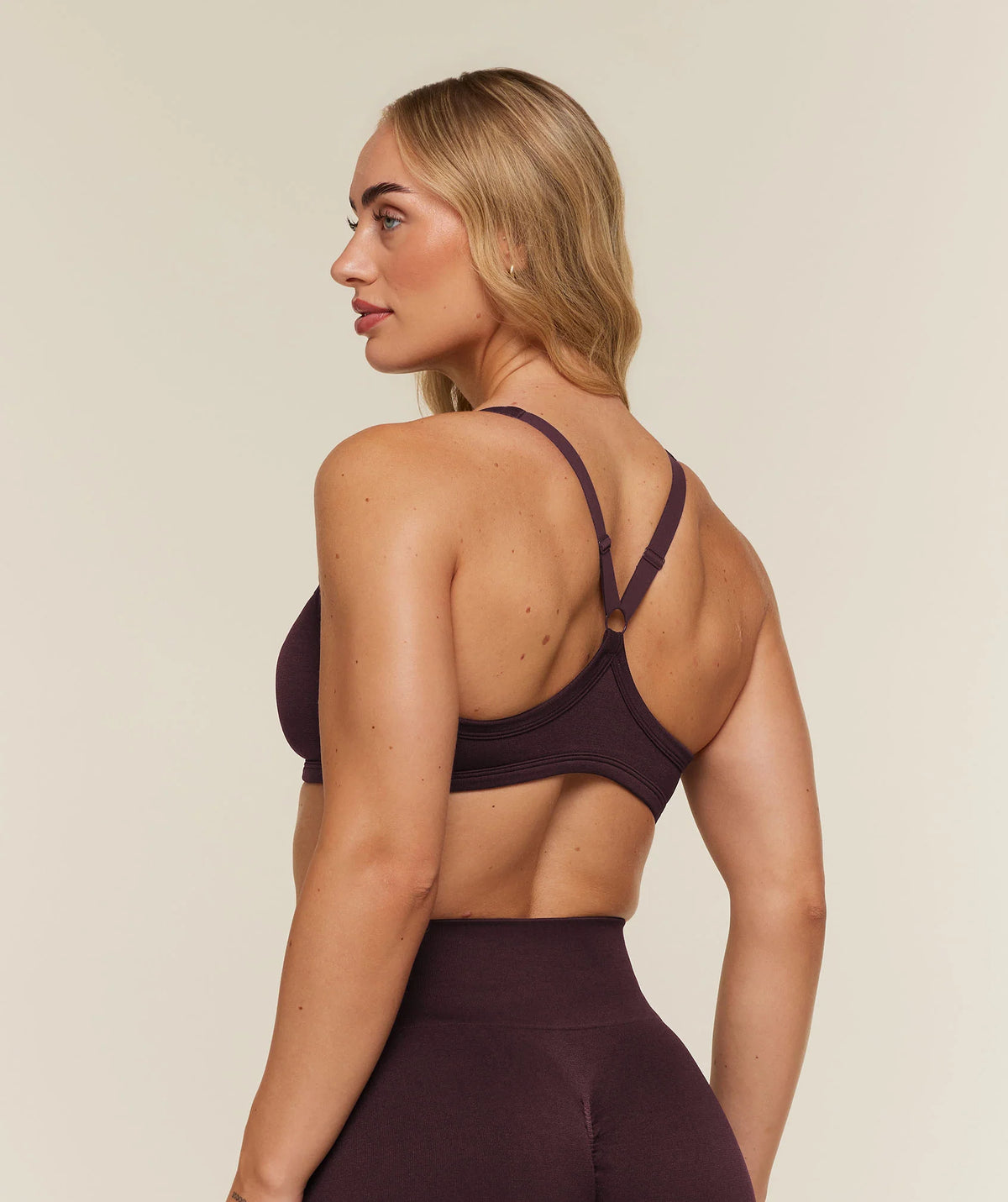 ADAPT SOLID SPORTS BRA