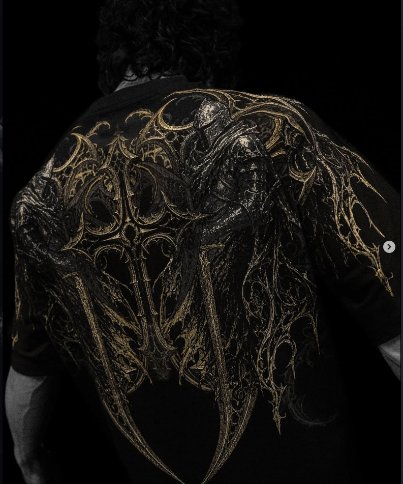 ARC KNIGHT OVERSIZED T-SHIRT