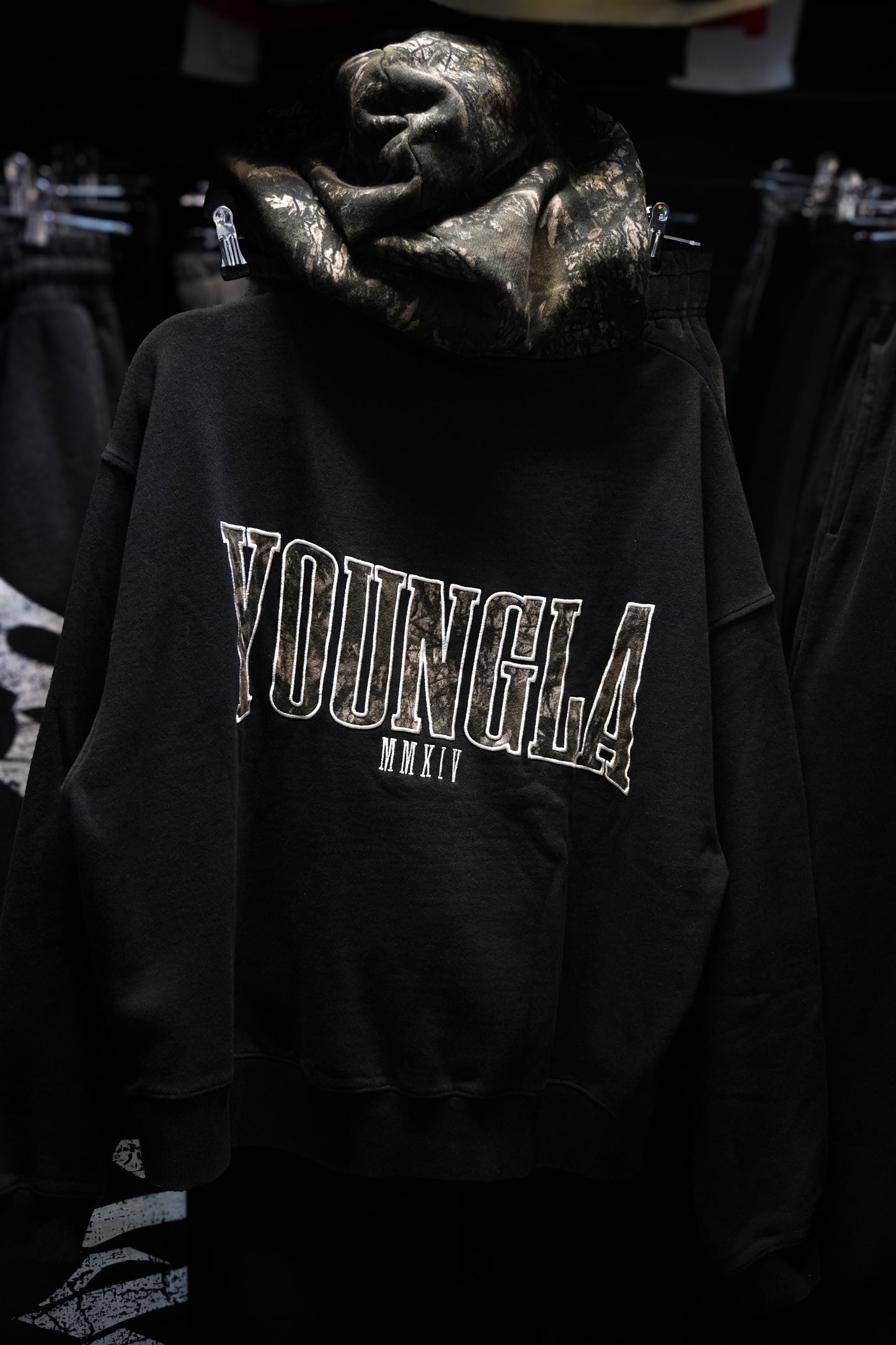 5098 - TREE CAMO HOODIES