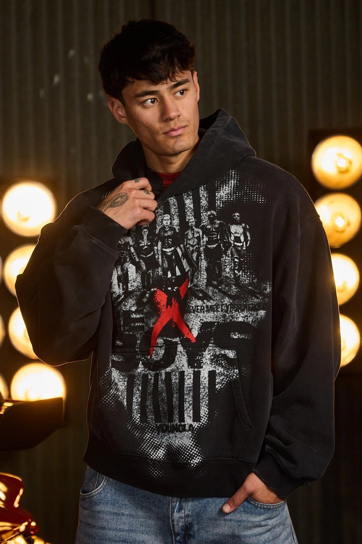 5076 - THE BOYS® HOODIES