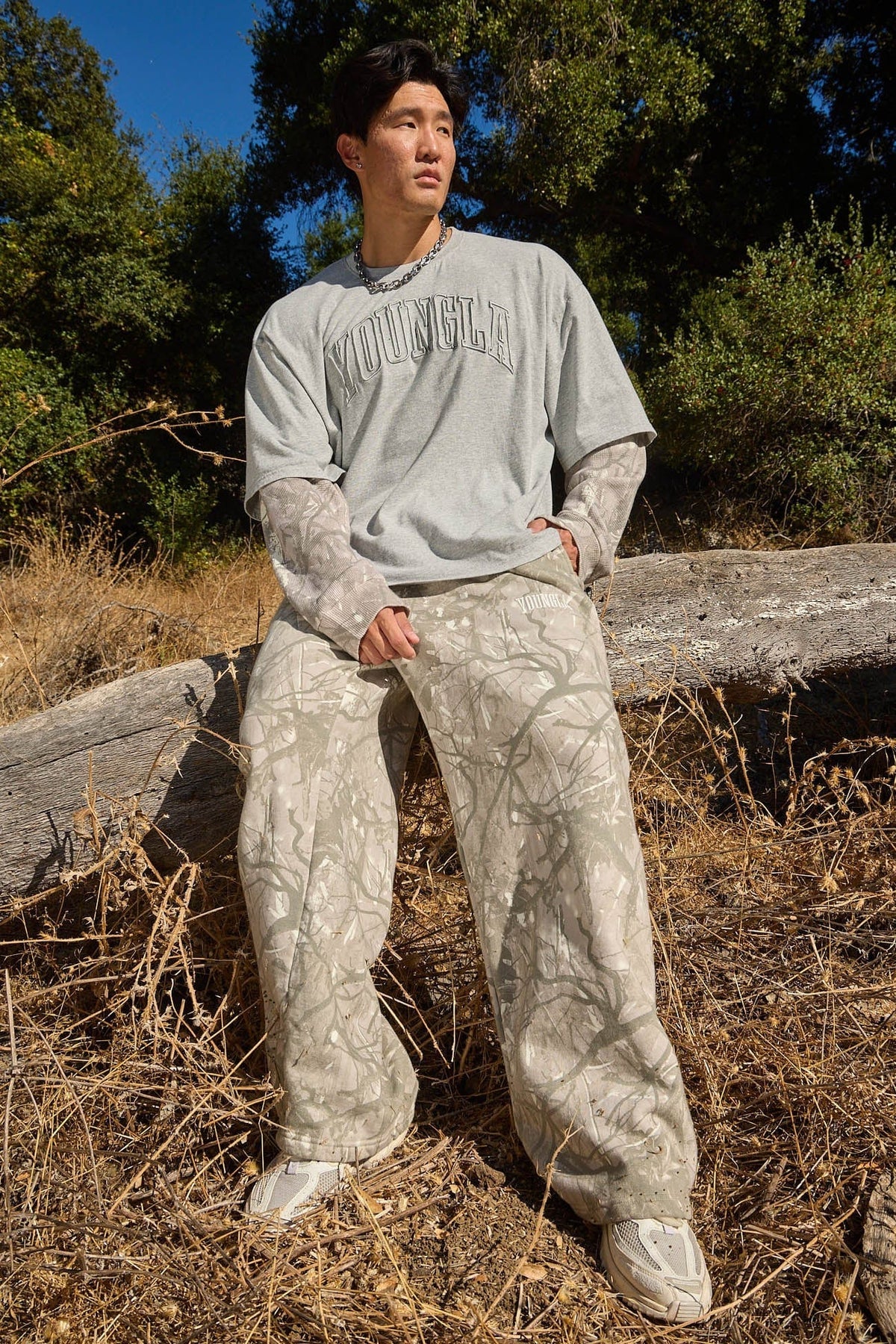 2133 - TREE CAMO BAGGY SWEATS
