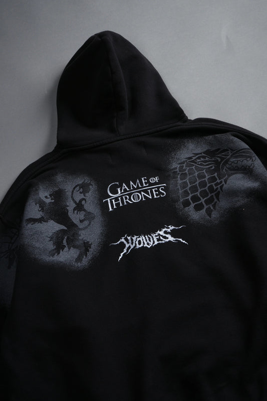 IRON WOLF PIERCE HOODIE IN BLACK - GAME OF THRONES