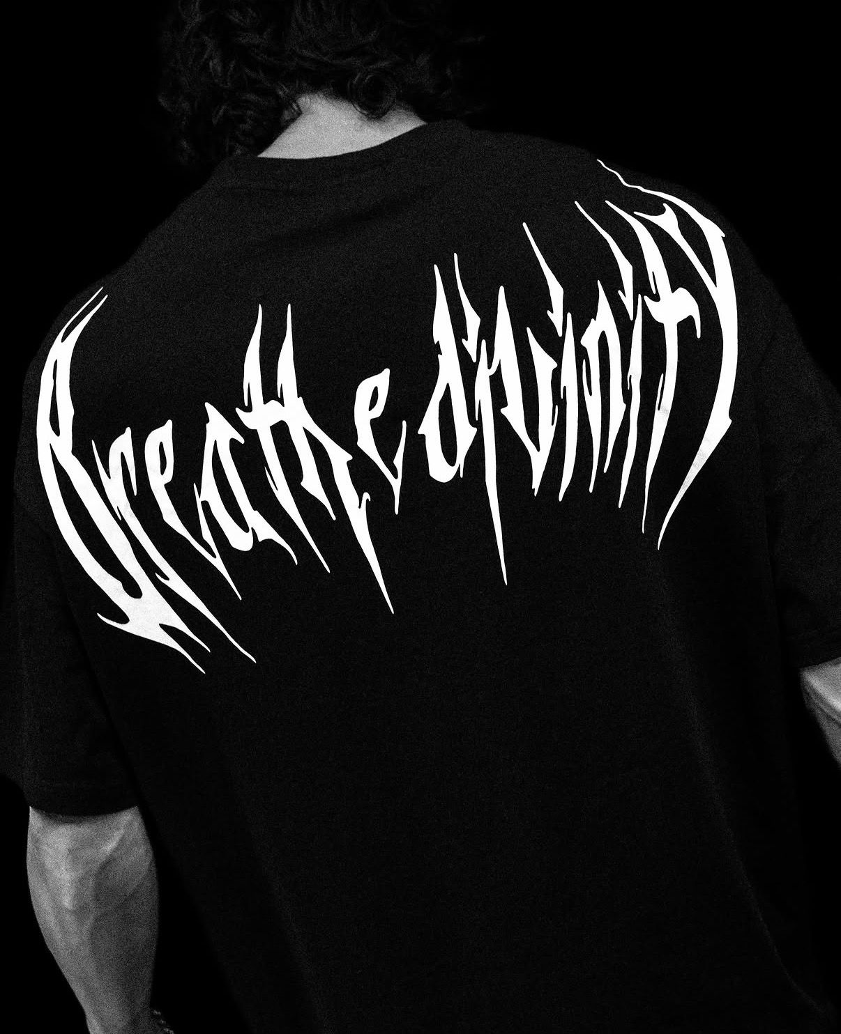 Essential Box Logo Lightweight T-shirt [VOID BLACK]