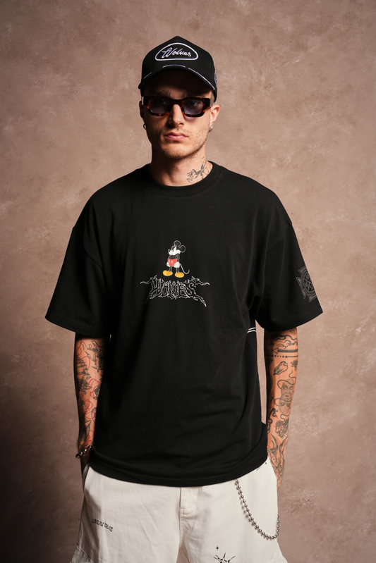 MICKEY WLVSFRVR PREMIUM OVERSIZED TEE IN BLACK