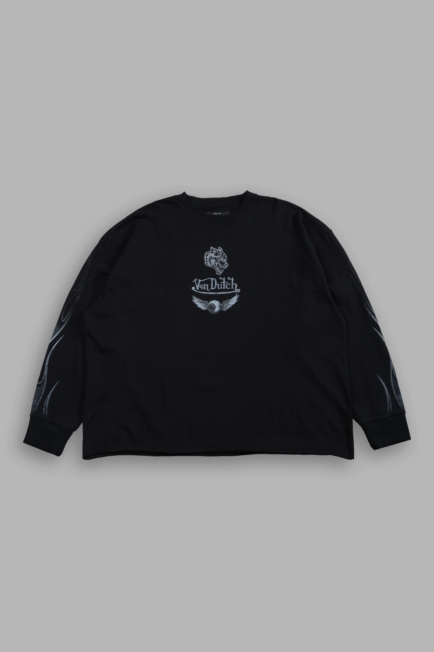 TAKE-OFF GRUNGE MID-LENGTH RAW HEM LS TEE IN BLACK