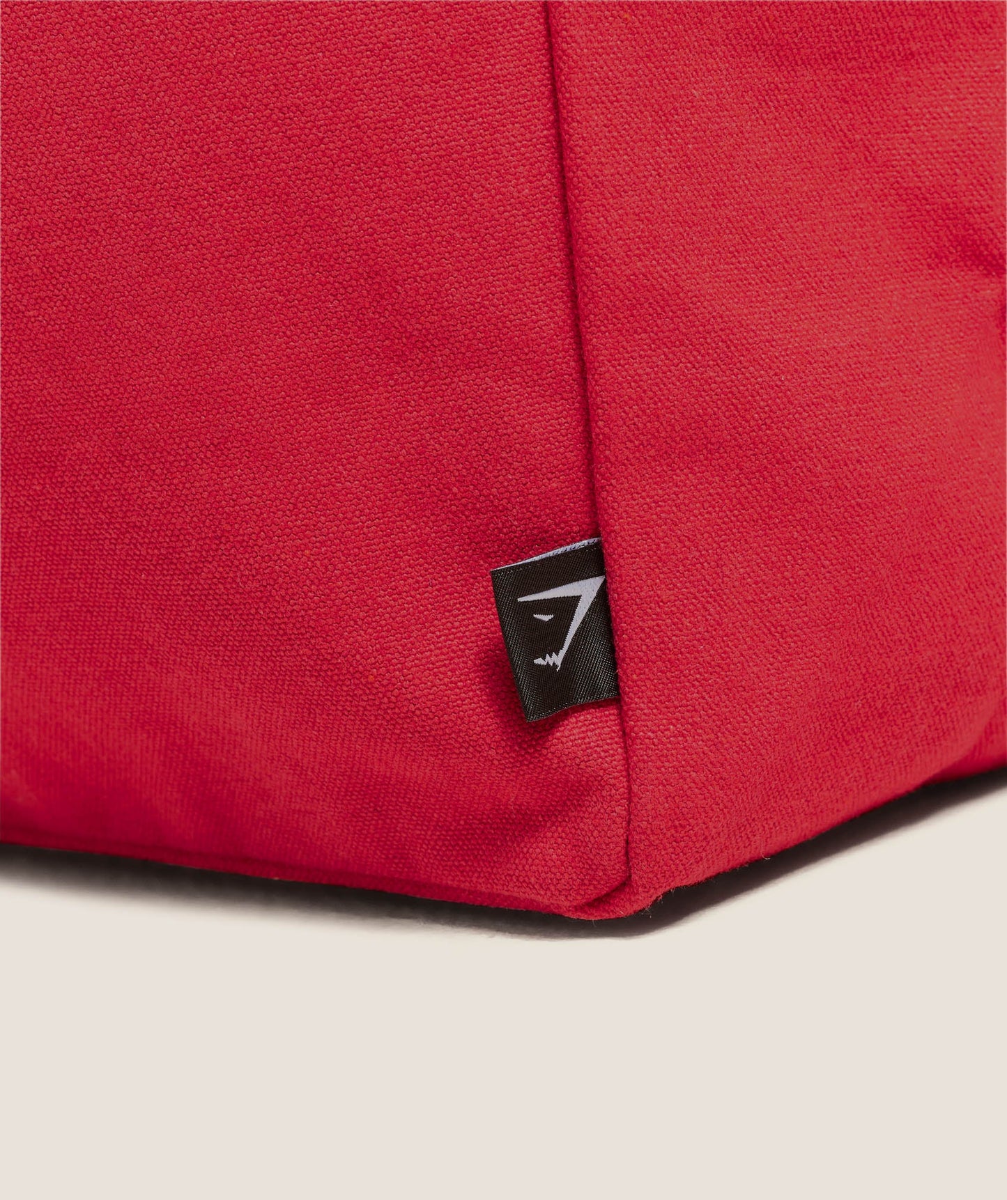 LOVE LIFTING GRAPHIC TOTE BAG - CONDITIONING RED