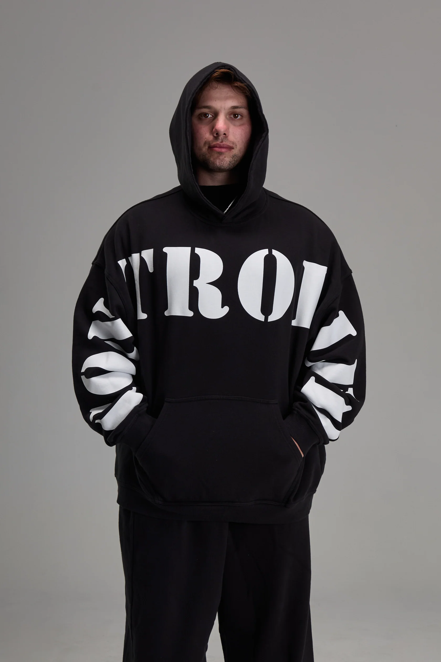 MIDNIGHT PULLOVER