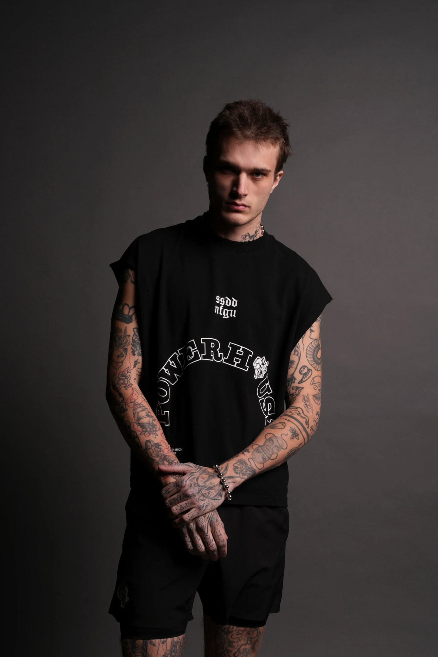 POWERHOUSE WOLVES PREMIUM "BOX CUT" MUSCLE TEE IN BLACK