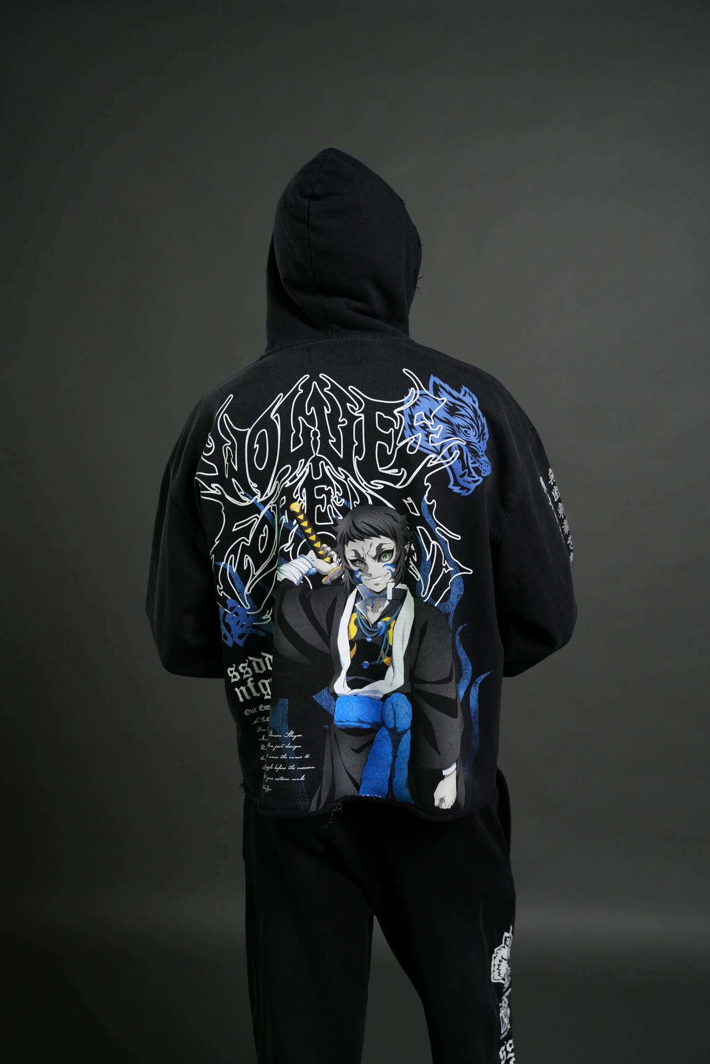 RELENTLESS DISTRESSED GRUNGE MID LENGTH RAW HEM ZIP HOODIE IN BLACK SUN FADE