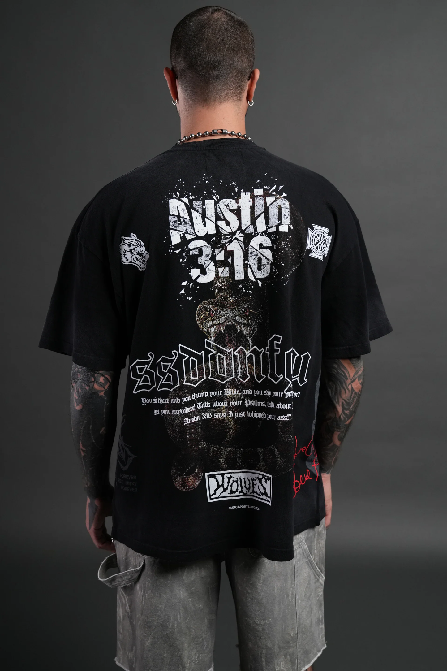 RAISE HELL PREMIUM OVERSIZED TEE IN BLACK DRIFT WASH