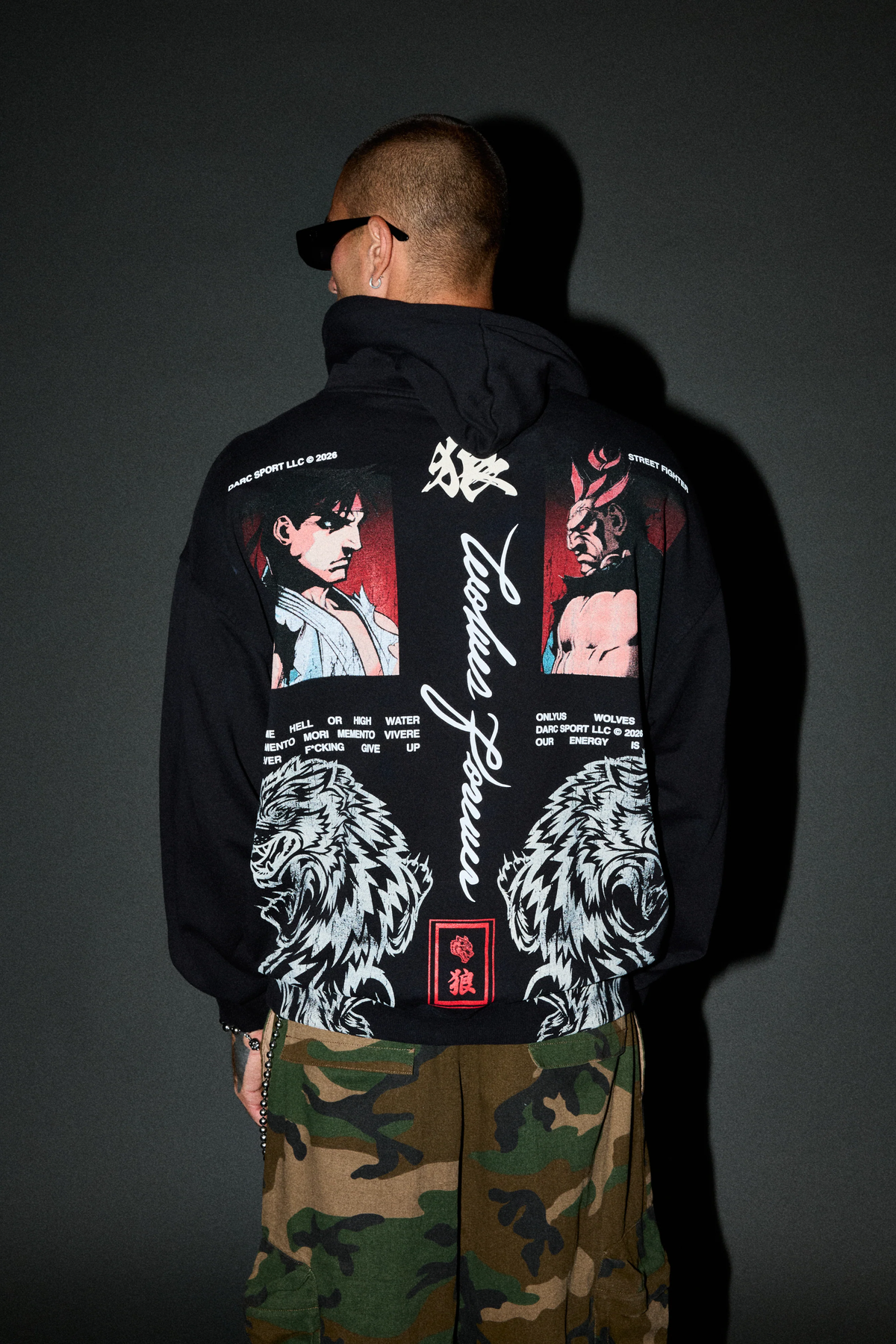 ULTIMATE BATTLE PIERCE HOODIE IN BLACK