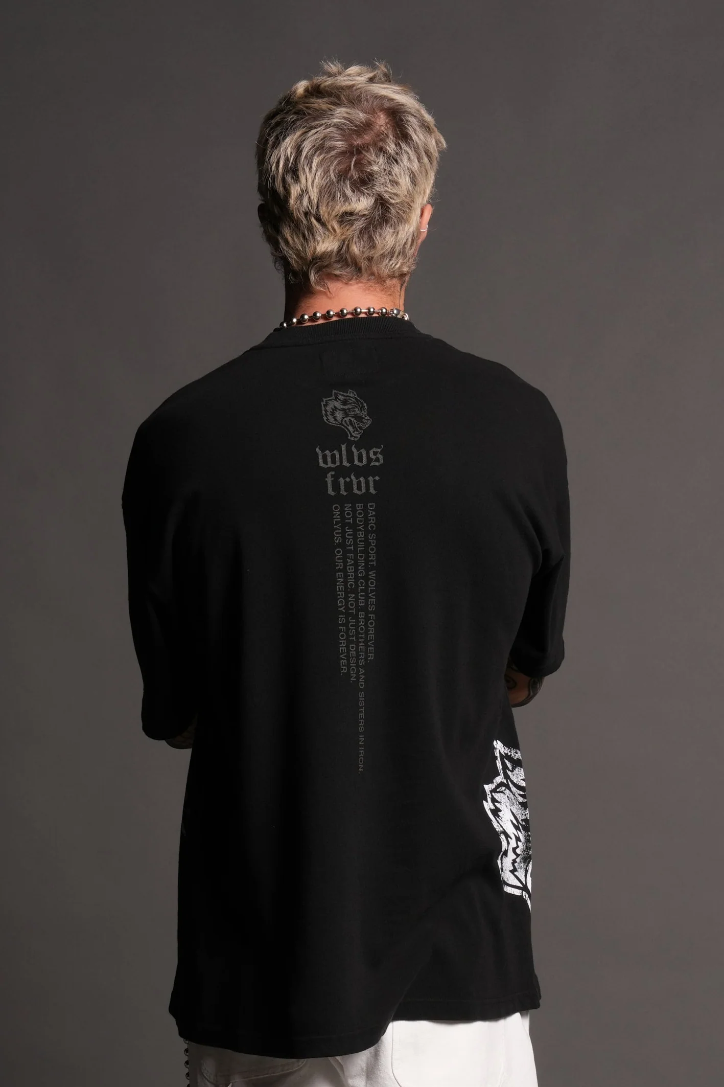 UCHIHA SASUKE "SIDE-BY-SIDE" SERIES PREMIUM TEE IN BLACK