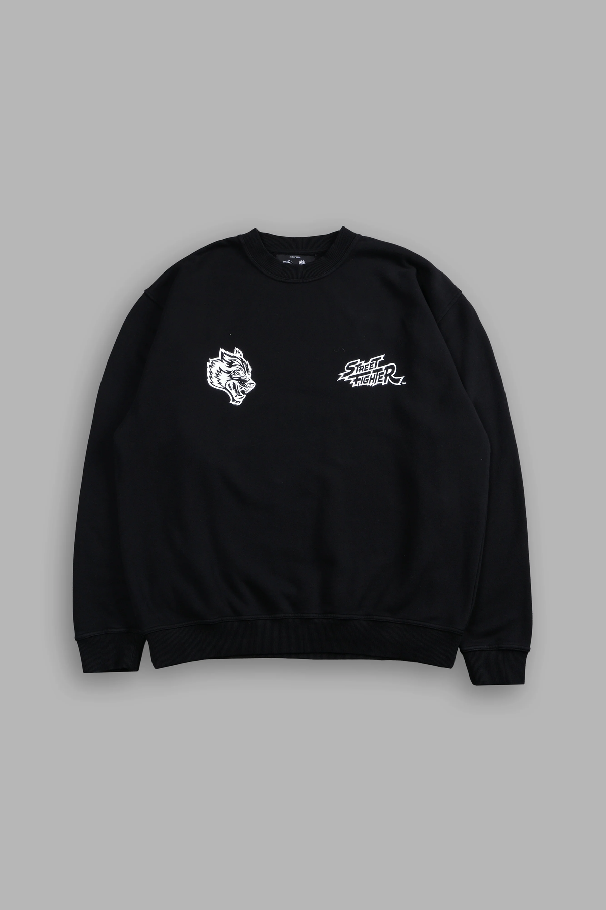 FINAL BOSS UNISEX LONDON CREWNECK IN BLACK