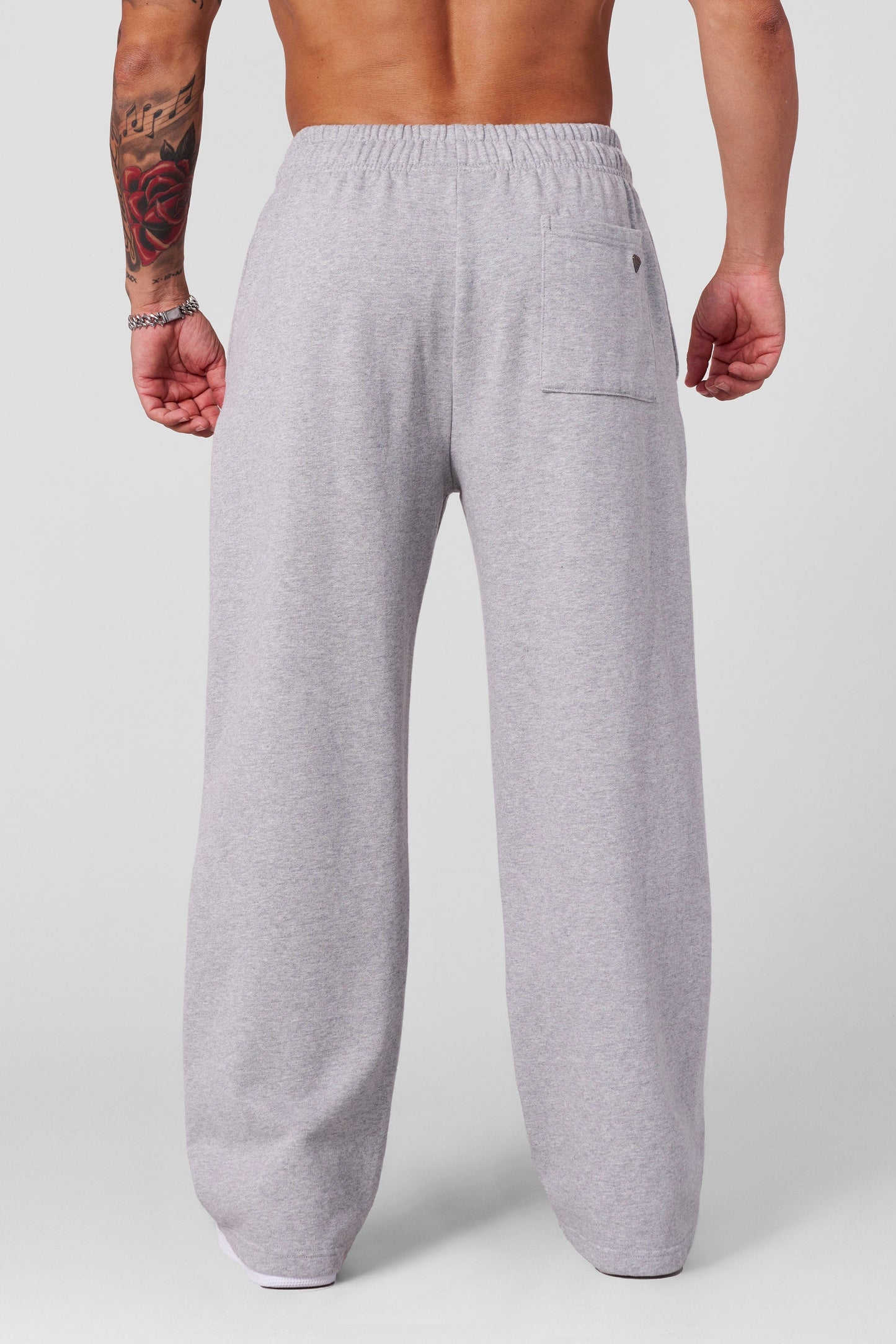 2032 - SUPERMAN SWEATS