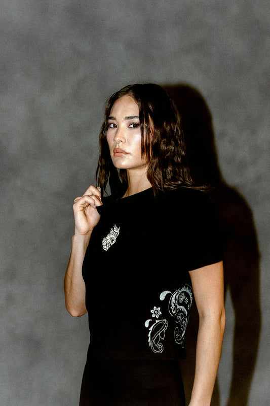FADED PAISLEY "TIMELESS" TEE IN BLACK