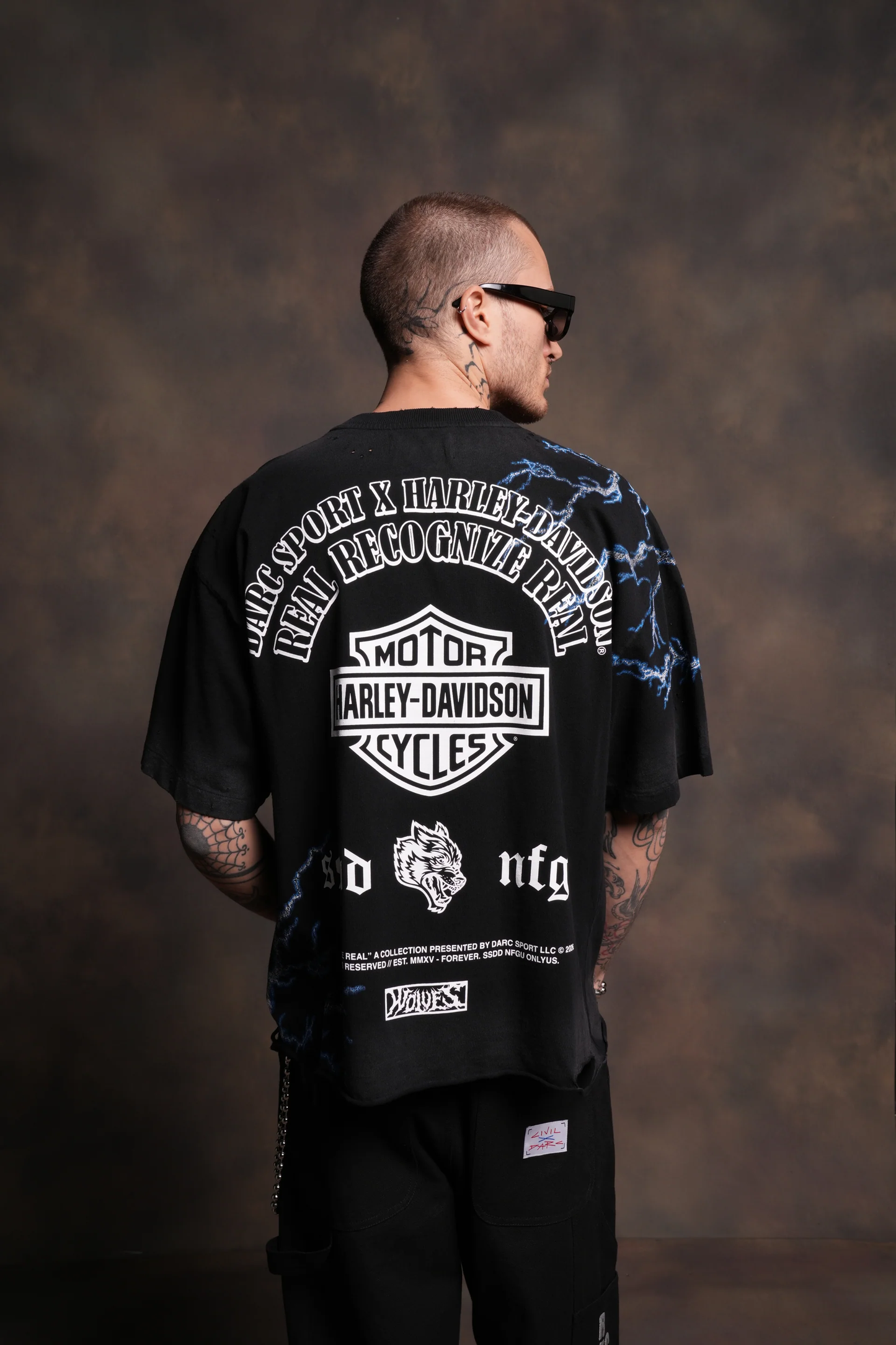 WE WERE NEVER THE SAME DISTRESSED GRUNGE TEE IN BLACK DRIFT WASH