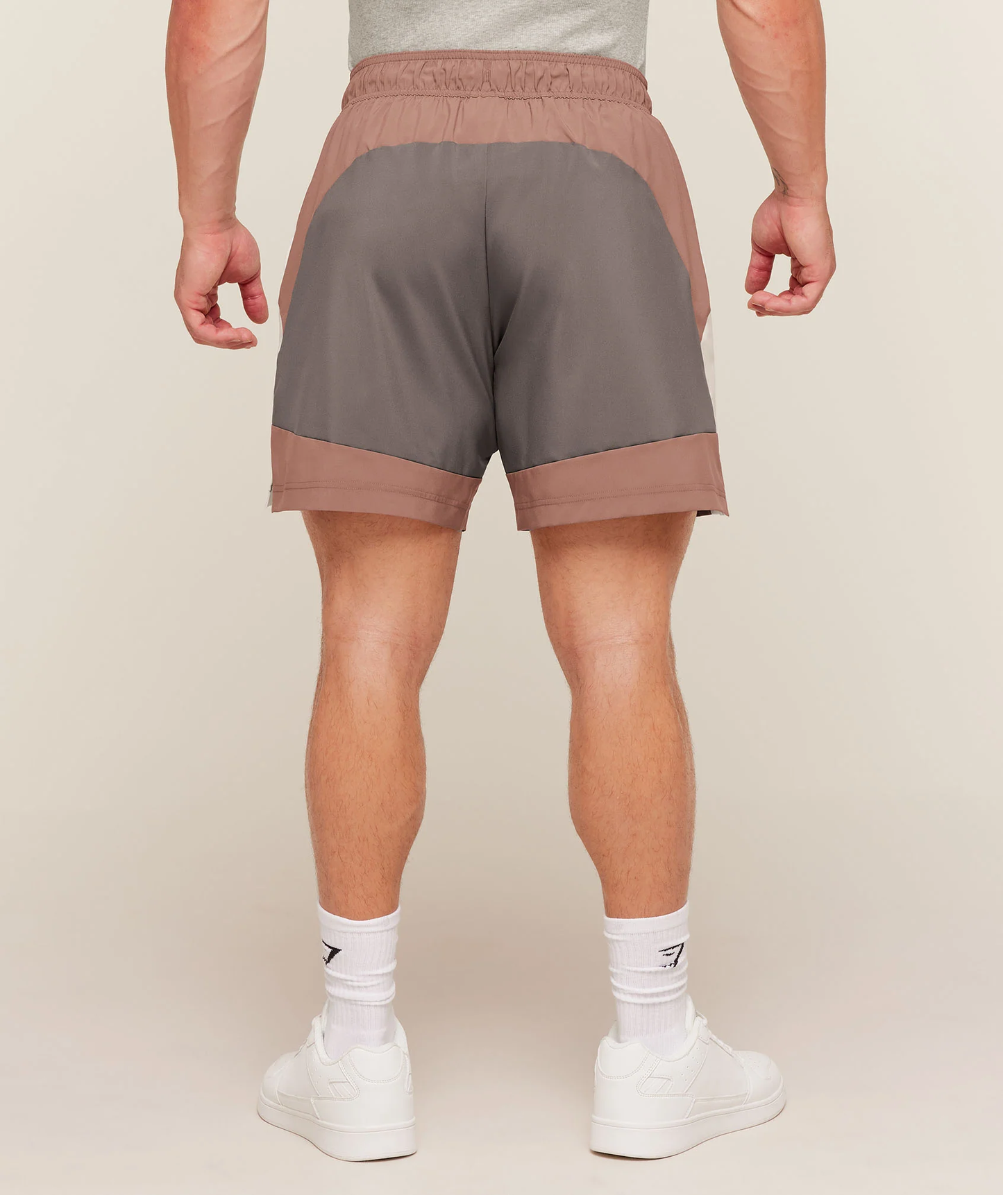 COLLEGIATE TECH SHORTS