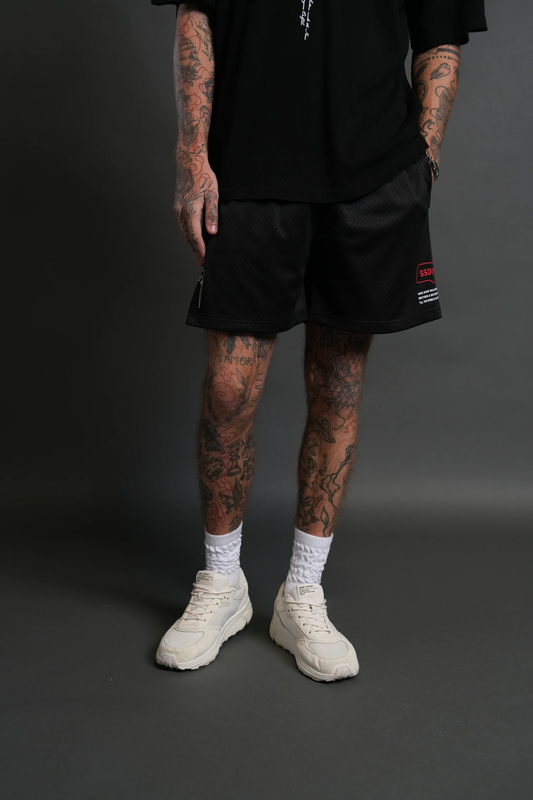 SHADOW HESH MESH SHORTS IN BLACK