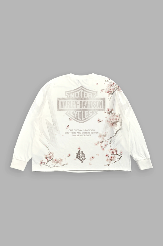 IRON SAKURA GRUNGE MID LENGTH RAW HEM LS TEE IN WHITE