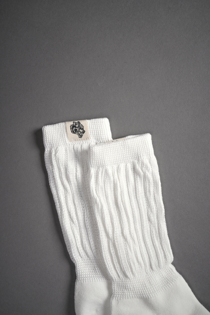WOLF PATCH EVEY SOCKS IN CREAM