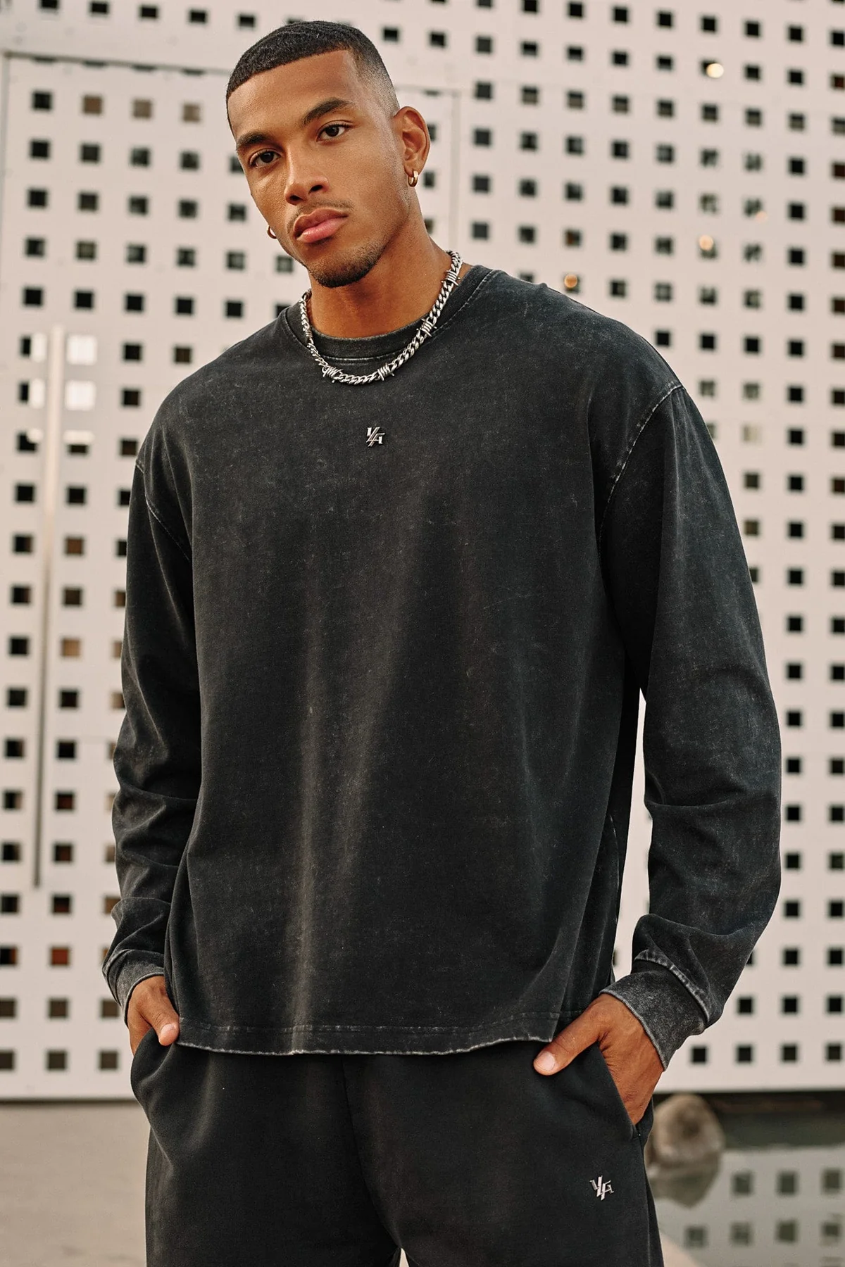 8001 - ELEVATED ESSENTIALS - LONGSLEEVES