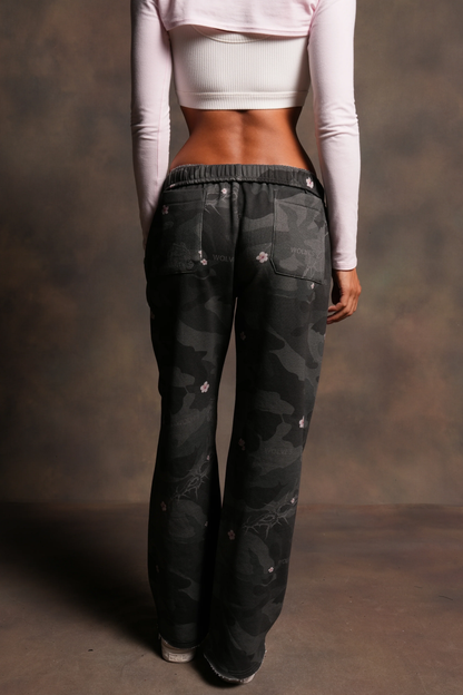 WOLF CHOPPER BIG COZY SWEATS IN WARRIOR IN A GARDEN BLACK CAMO